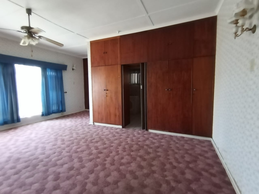 4 Bedroom Property for Sale in Parys Free State